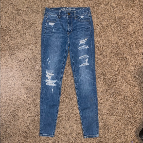 American Eagle Super Stretch Distressed High Rise Jeggings - Picture 2 of 8